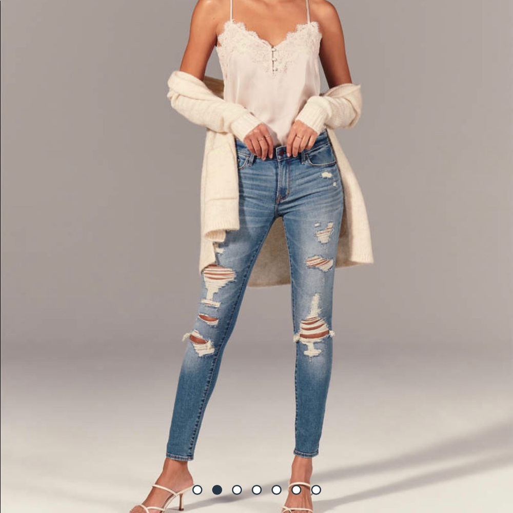 Express Mid Rise Ripped Jeans, Sz 4R